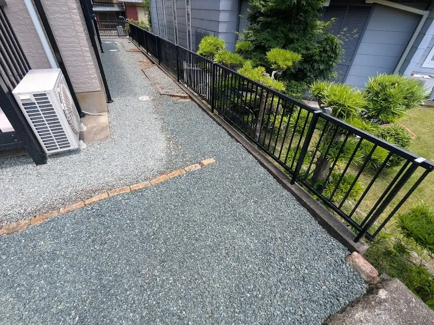 伊勢市にて草刈り伐根、津市にて見積もりを取りに行きました。