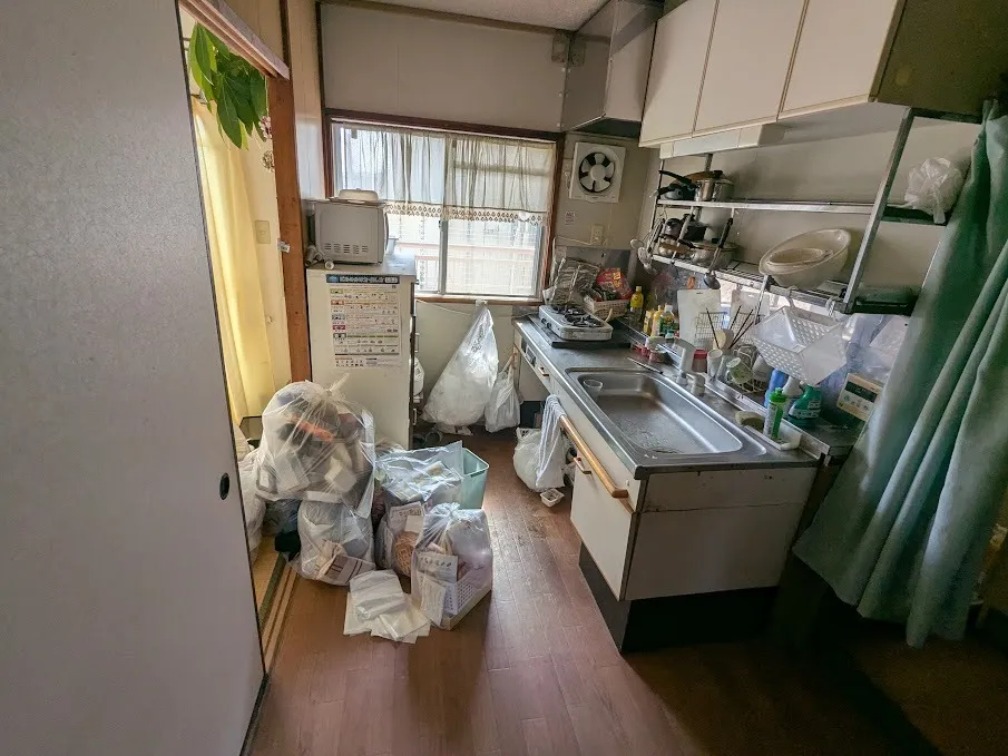 松阪市にて遺品整理に伴う不用品の回収をしてきました。